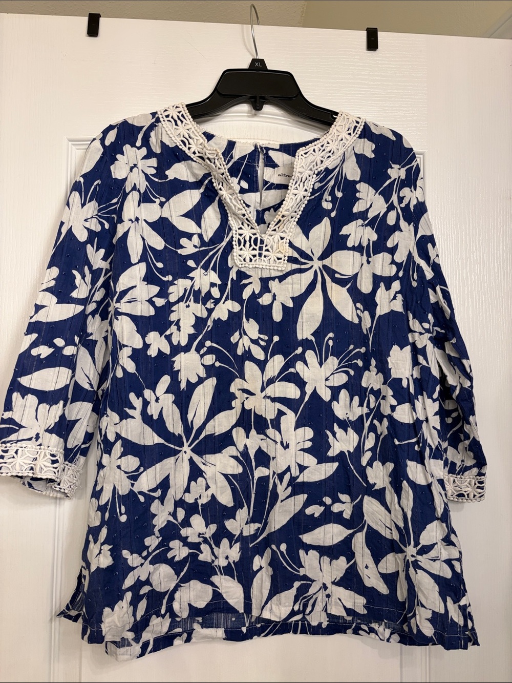 Alfred Dunner Navy and White Floral Crochet-Trim Tunic